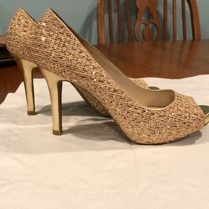 Audrey Brook peep toe pumps